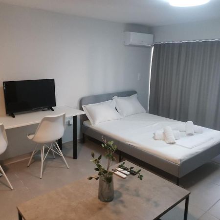 شقة أثينا  في New Cozy Studio In Aigaleo المظهر الخارجي الصورة